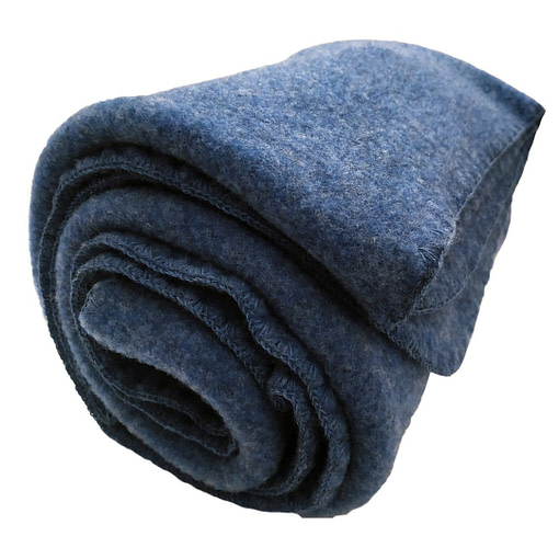 Copertina in pile di lana blu