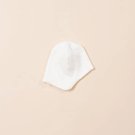 Cappellino bianco neonato